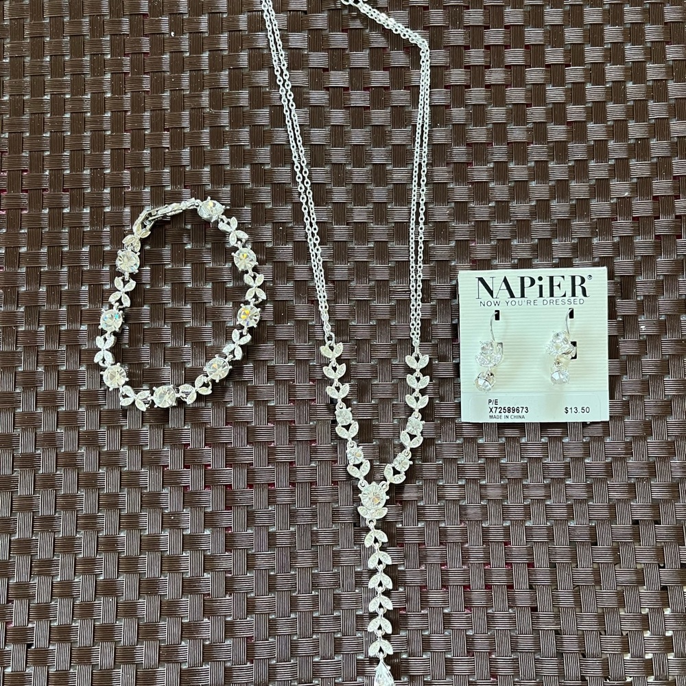 Beautiful Napier Necklace, earrings(new), and bracelet in excellent condition